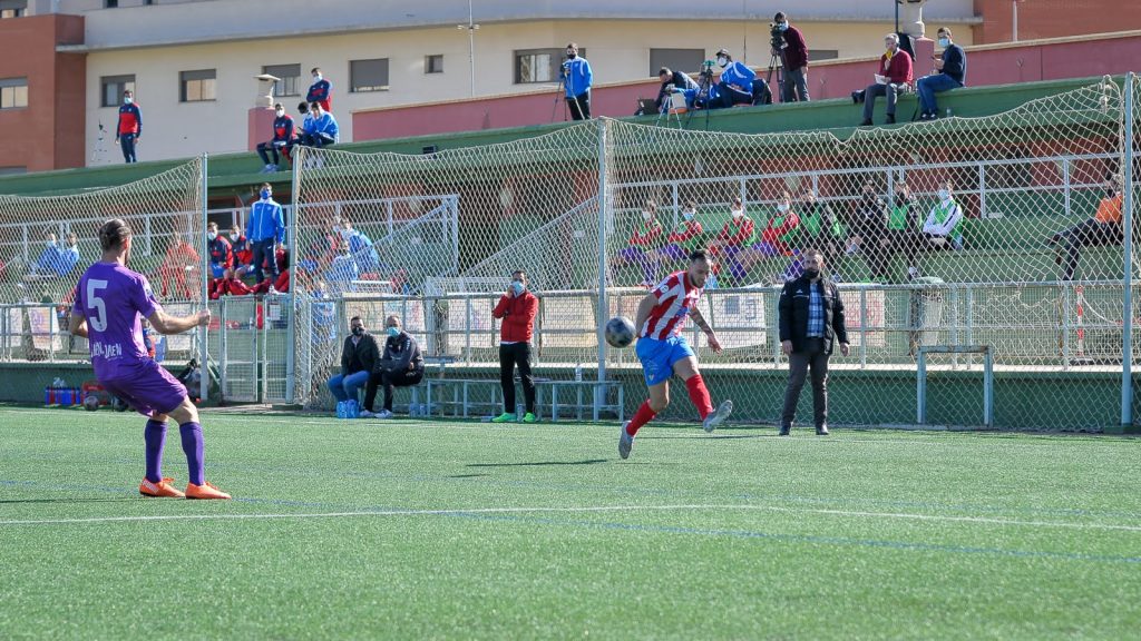 Centro de Antonini que acabó en gol de Álvaro de la Rosa (1-0)